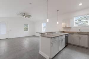 520 12TH AVENUE, BRADENTON, FL 34205 - MLS#MFRA4659979