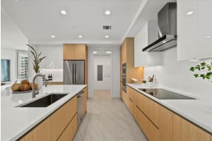 301 QUAY COMMONS #1110, SARASOTA, FL 34236 - MLS#MFRA4660003
