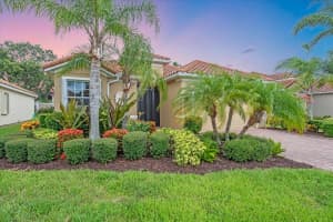6748 41st Street Cir E, SARASOTA