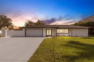 4316 Caloosa Dr, PALMETTO
