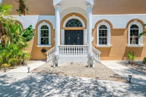 95 VIC EDWARDS ROAD, SARASOTA, FL 34240 - MLS#MFRA4660038