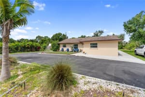 1412 57TH STREET, BRADENTON, FL 34208 - MLS#MFRA4660063