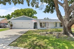 801 Ponderosa Pine Ln, SARASOTA