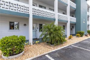 1850 Sunny Dr #f4, BRADENTON