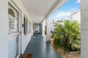 1850 SUNNY DRIVE, BRADENTON, FL 34207 - MLS#MFRA4660090