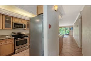 1650 PINE TREE LANE, SARASOTA, FL 34236 - MLS#MFRA4660099