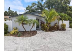 1041 S Tuttle Ave, SARASOTA