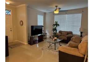 10464 WHITE LAKE COURT, TAMPA, FL 33626 - MLS#MFRA4660108