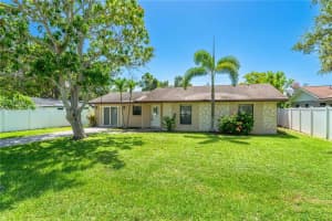 5672 Lockwood Ridge Rd, SARASOTA