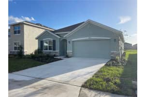 18324 Canopy Dr, BRADENTON