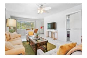 422 JULIA PLACE, SARASOTA, FL 34236 - MLS#MFRA4660182