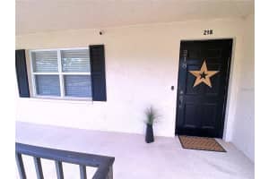 7041 COUNTRY CLUB DRIVE, SARASOTA, FL 34243 - MLS#MFRA4660202