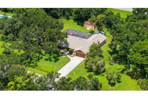 5879 RAVENWOOD DRIVE, SARASOTA, FL 34243 - MLS#MFRA4660207