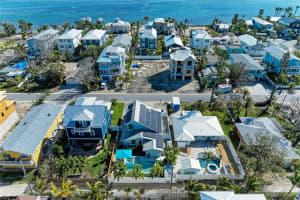 2210 AVENUE B, BRADENTON BEACH, FL 34217 Sold 10/08/25