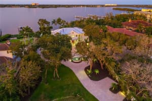 8585 Midnight Pass Rd, SARASOTA