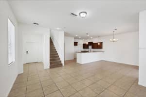 910 SEMINOLE SKY DRIVE, RUSKIN, FL 33570 - MLS#MFRA4660276