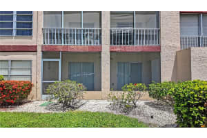 4127 Heron Way #111, BRADENTON