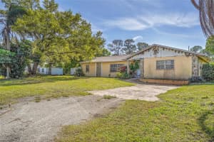 4007 AVENUE M, FORT PIERCE, FL 34947 - MLS#MFRA4660308