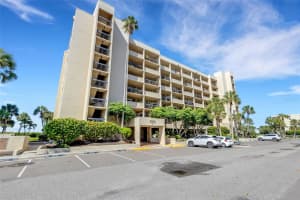 1055 GULF OF MEXICO DRIVE, LONGBOAT KEY, FL 34228 - MLS#MFRA4660339