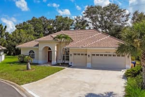 4852 Jacaranda Heights Dr, VENICE