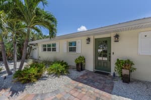 519 71ST STREET, HOLMES BEACH, FL 34217 Sold 08/29/25