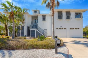 511 SEAVIEW DRIVE, TARPON SPRINGS, FL 34689 - MLS#MFRA4660368