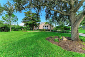 8022 SNOWY EGRET PLACE, LAKEWOOD RANCH, FL 34202 - MLS#MFRA4660404