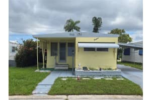 707 49th Avenue Dr W, BRADENTON