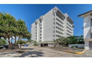 1055 PEPPERTREE DRIVE, SARASOTA, FL 34242 Sold 08/21/25