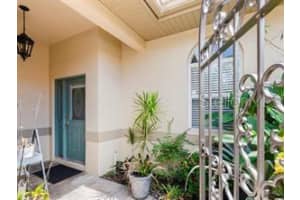 3422 CHELMSFORD COURT, SARASOTA, FL 34235 - MLS#MFRA4660459