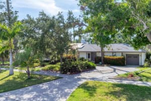 1116 Montezuma Dr, BRADENTON