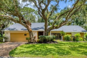 5037 Willow Leaf Way, SARASOTA