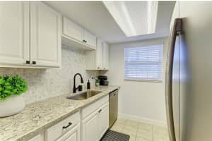 9810 DORADO AVENUE, BRADENTON, FL 34210 - MLS#MFRA4660521