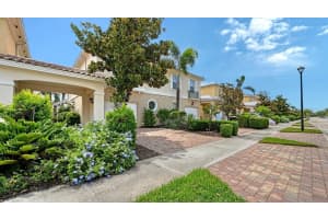 1531 BURGOS DRIVE, SARASOTA, FL 34238 - MLS#MFRA4660523
