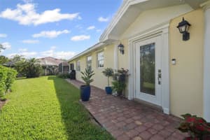 8846 ESTEPONA COURT, SARASOTA, FL 34238 - MLS#MFRA4660586