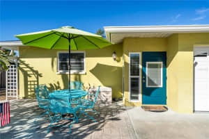 3617 IROQUOIS AVENUE, SARASOTA, FL 34234 - MLS#MFRA4660590