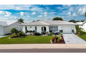3906 Chinaberry Rd, BRADENTON