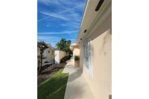 MLS# MFRA4660701, Sarasota, Florida 34238