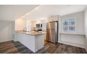 560 CEDAR STREET, LONGBOAT KEY, FL 34228 - MLS#MFRA4660709