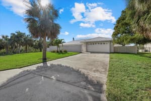 5164 WINDWARD AVENUE, SARASOTA, FL 34242 - MLS#MFRA4660714