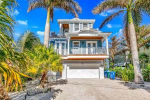 238 S Harbor Dr, HOLMES BEACH