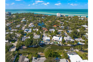 4915 PRIMROSE PATH, SARASOTA, FL 34242 Sold 10/22/25