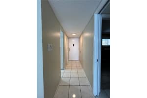 2763 WOODGATE LANE, SARASOTA, FL 34231 - MLS#MFRA4660743