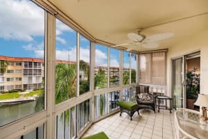 1250 PORTOFINO DRIVE, SARASOTA, FL 34242 - MLS#MFRA4660757