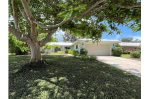 3337 SPRING MILL CIRCLE, SARASOTA, FL 34239 - MLS#MFRA4660789