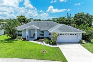 2403 ICECAPADE DRIVE, SARASOTA, FL 34240 - MLS#MFRA4660800