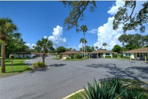 5055 LIVE OAK CIRCLE, BRADENTON, FL 34207 Sold 11/03/25