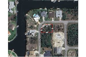 10611 RIVERSIDE ROAD, PORT CHARLOTTE, FL 33981 Sold 10/30/25