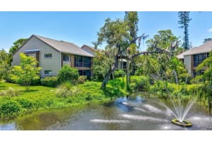 1637 BROOKHOUSE COURT, SARASOTA, FL 34231 - MLS#MFRA4660845