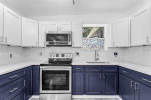 3938 VANA DRIVE, SARASOTA, FL 34241 - MLS#MFRA4660851